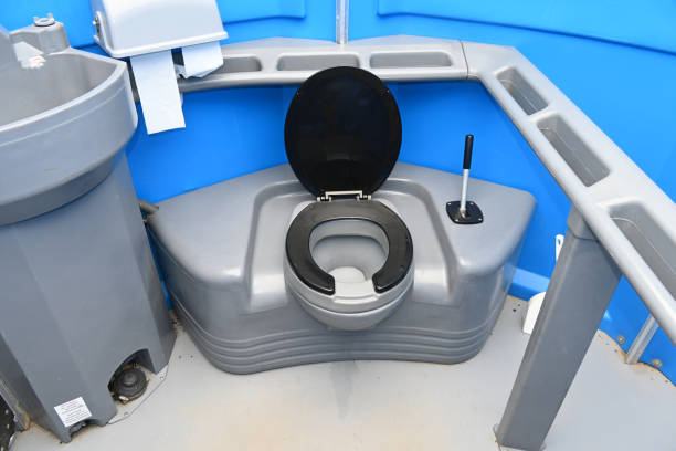 Best Porta potty rental near me  in Clarinda, IA