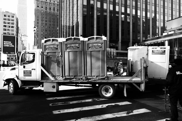 Portable Toilet Options We Offer in Clarinda, IA